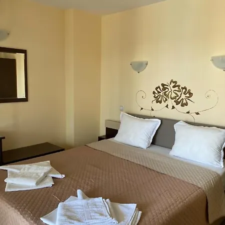 Ivano ゲストハウス プリモルスコ