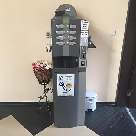 Ivano ゲストハウス プリモルスコ